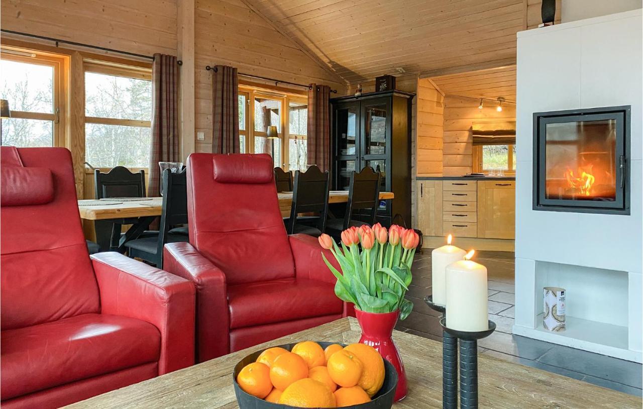 Nice Home In Straumgjerde With Wifi Brunstad Екстер'єр фото